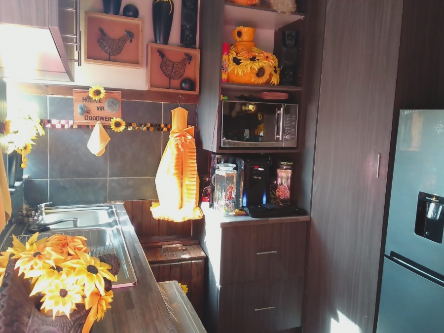 3 Bedroom Property for Sale in Oos Einde North West